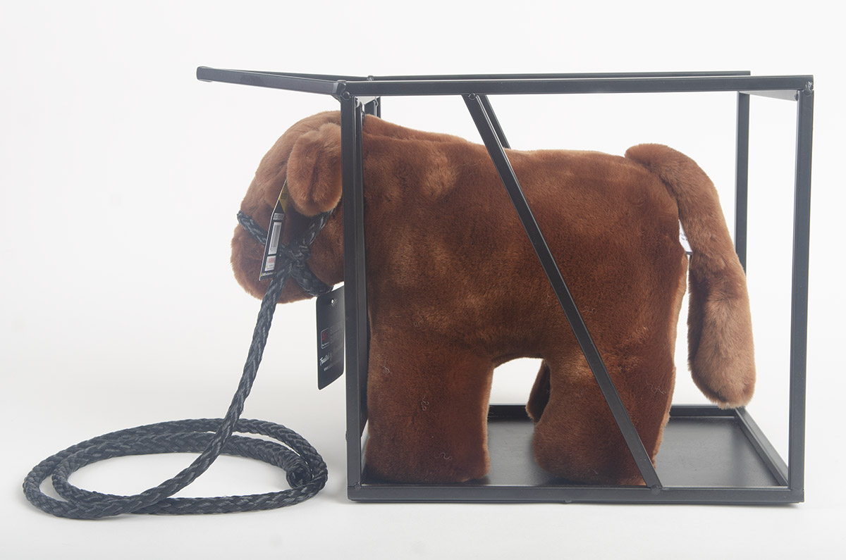MEDIUM Plush Steer Clipping Chute Little Buster Toys